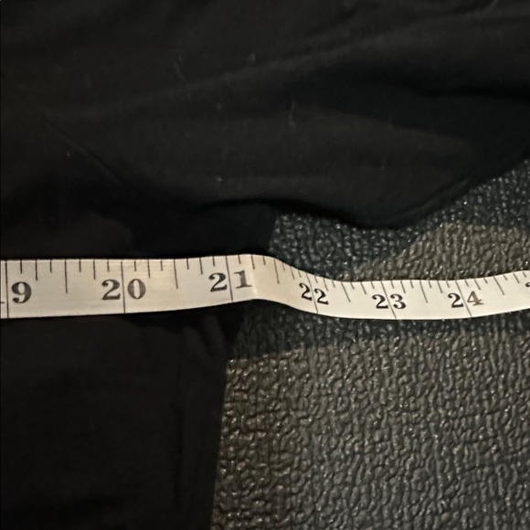 Eddie BauerBlack Turtleneck lightweight top size XL - Picture 3 of 5